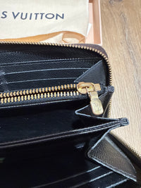 Porte-feuille Louis Vuitton zippy monogramme géant