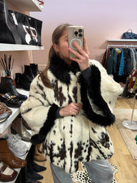 Veste lapin effet vache T.40