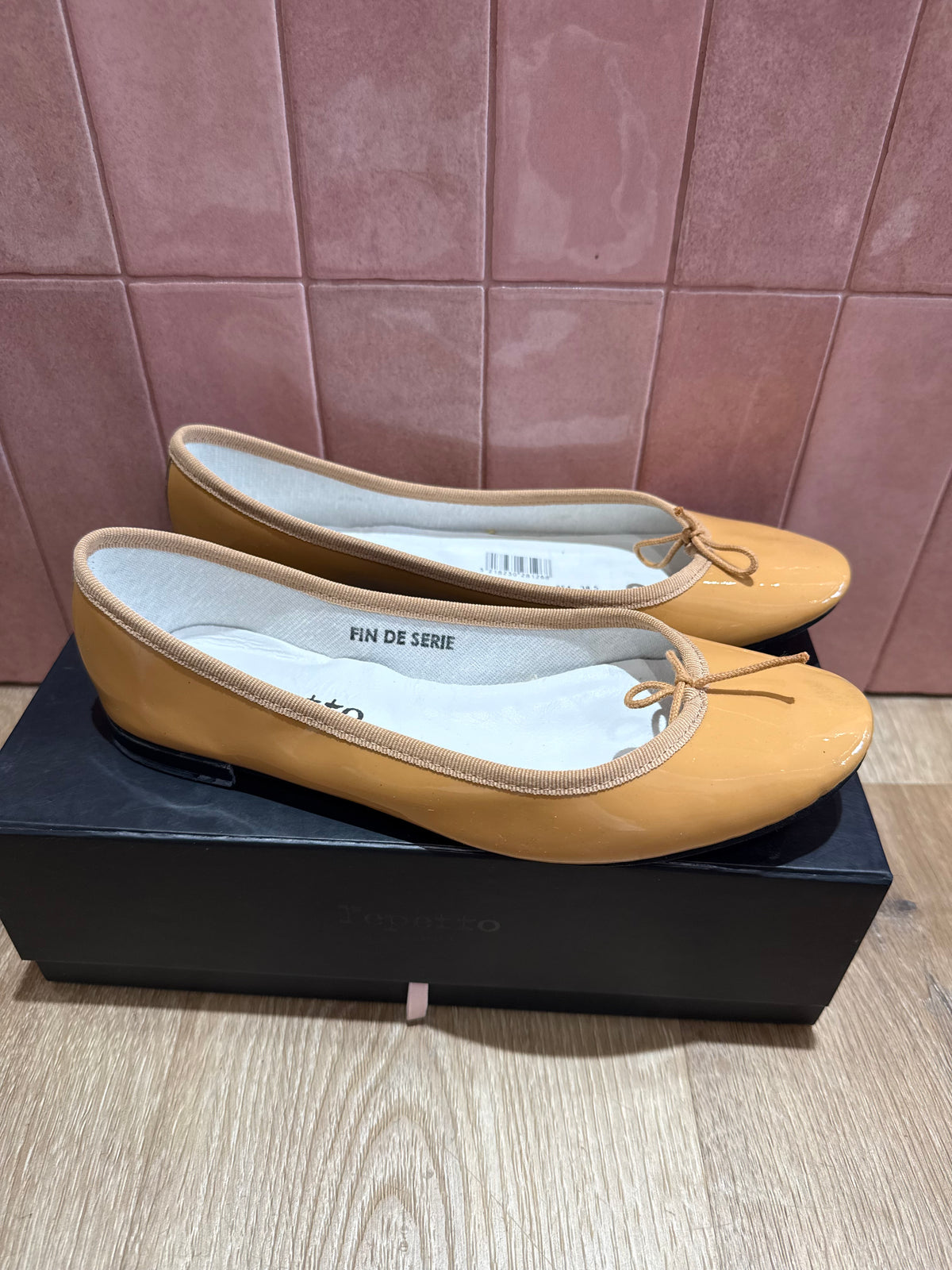 Ballerines Repetto T.37 1/2 10/06
