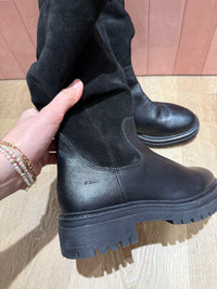 Bottines Geox en cuir T.36