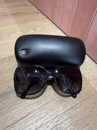 Lunettes Chanel noir 30/05
