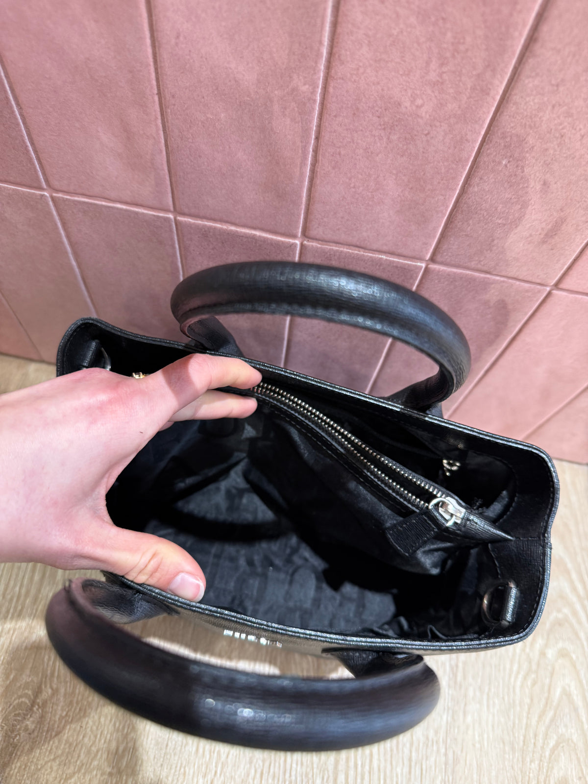 Sac noir Furla en cuir