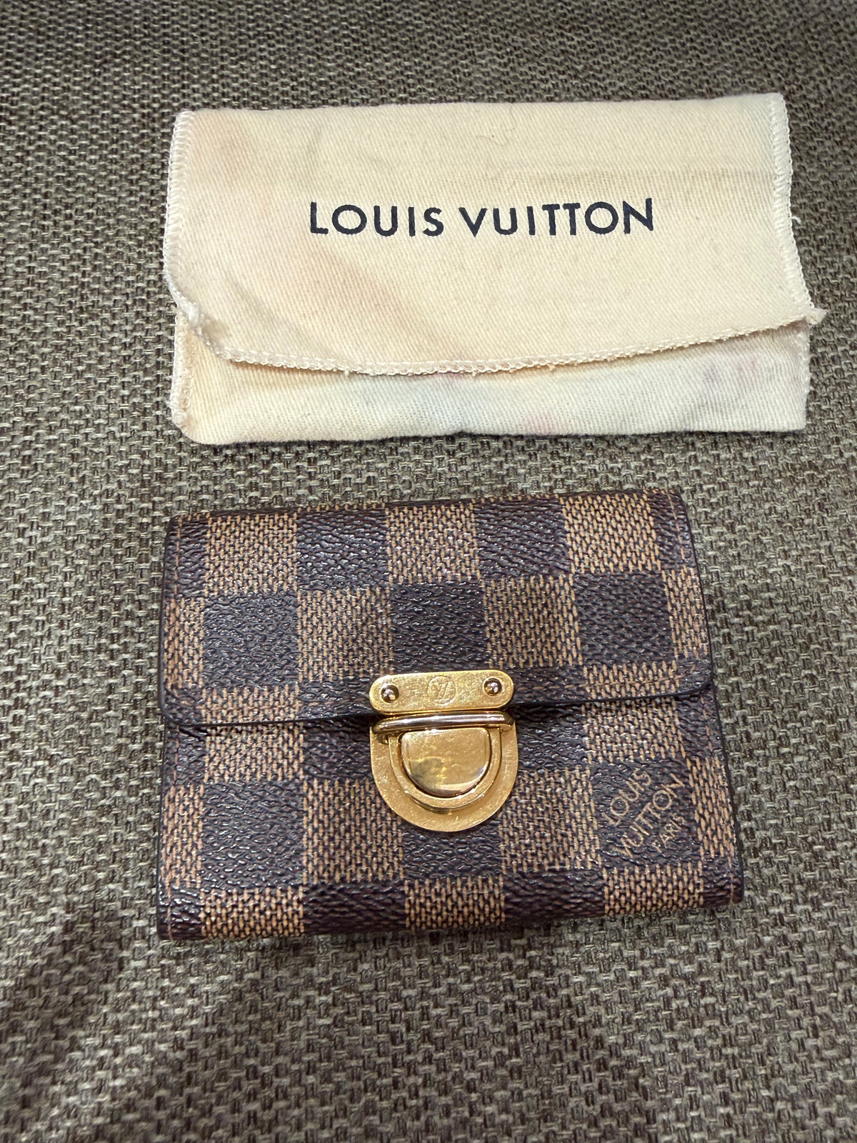 Porte-monnaie Louis Vuitton 12/09