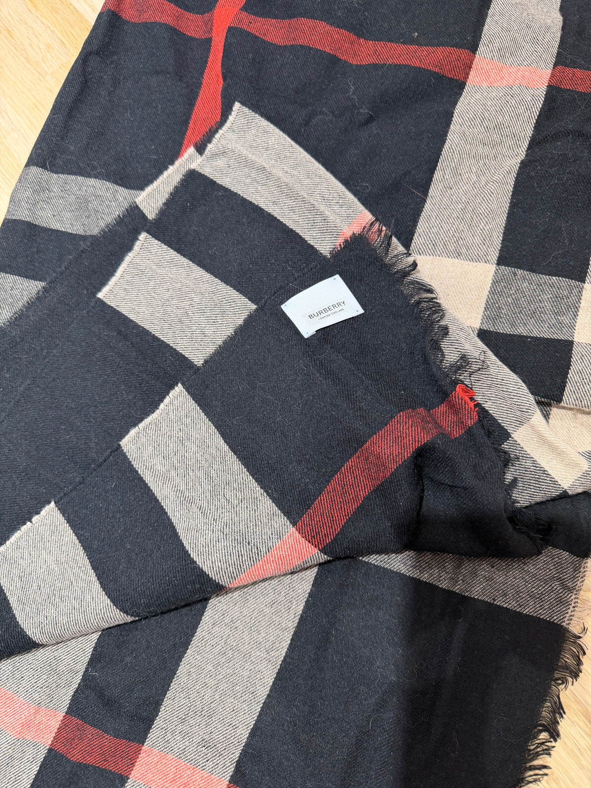 Étole Burberry 15/10