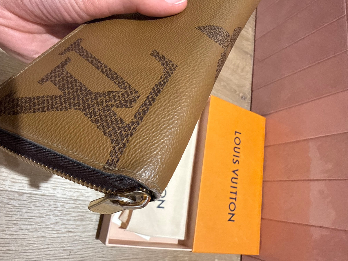 Porte-feuille Louis Vuitton zippy monogramme géant