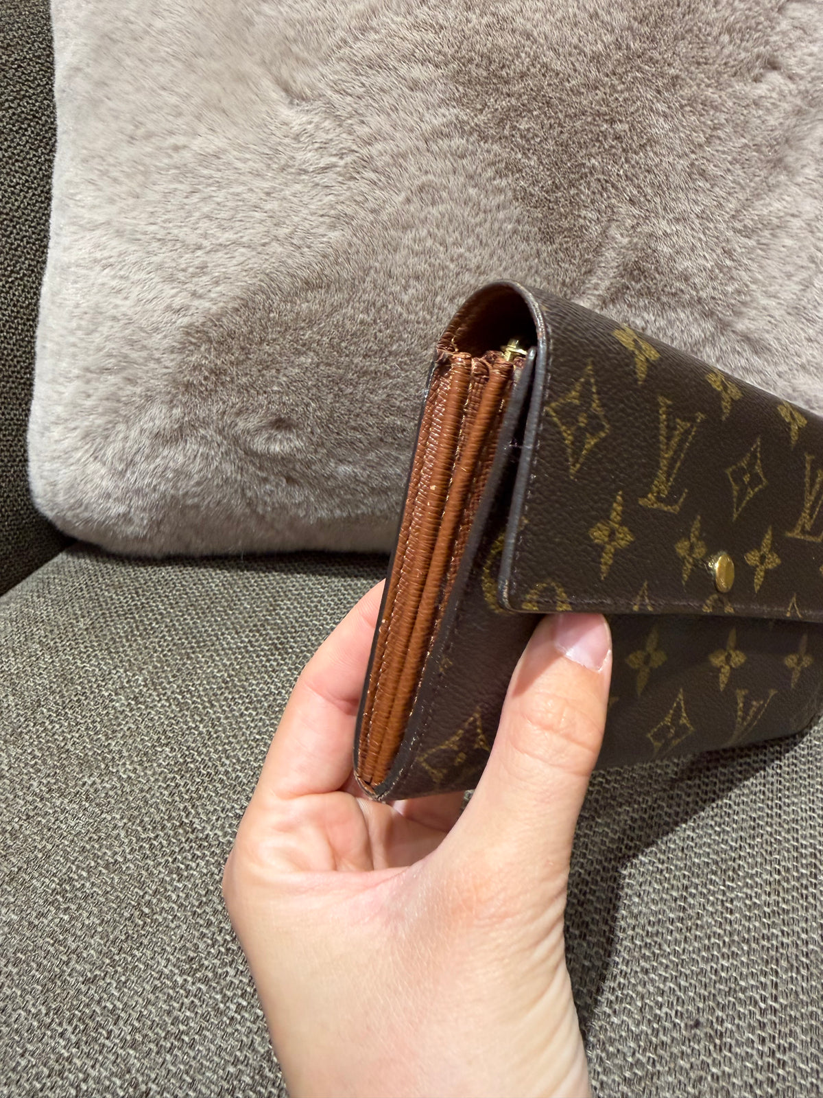 Porte-feuille Louis Vuitton 18/08