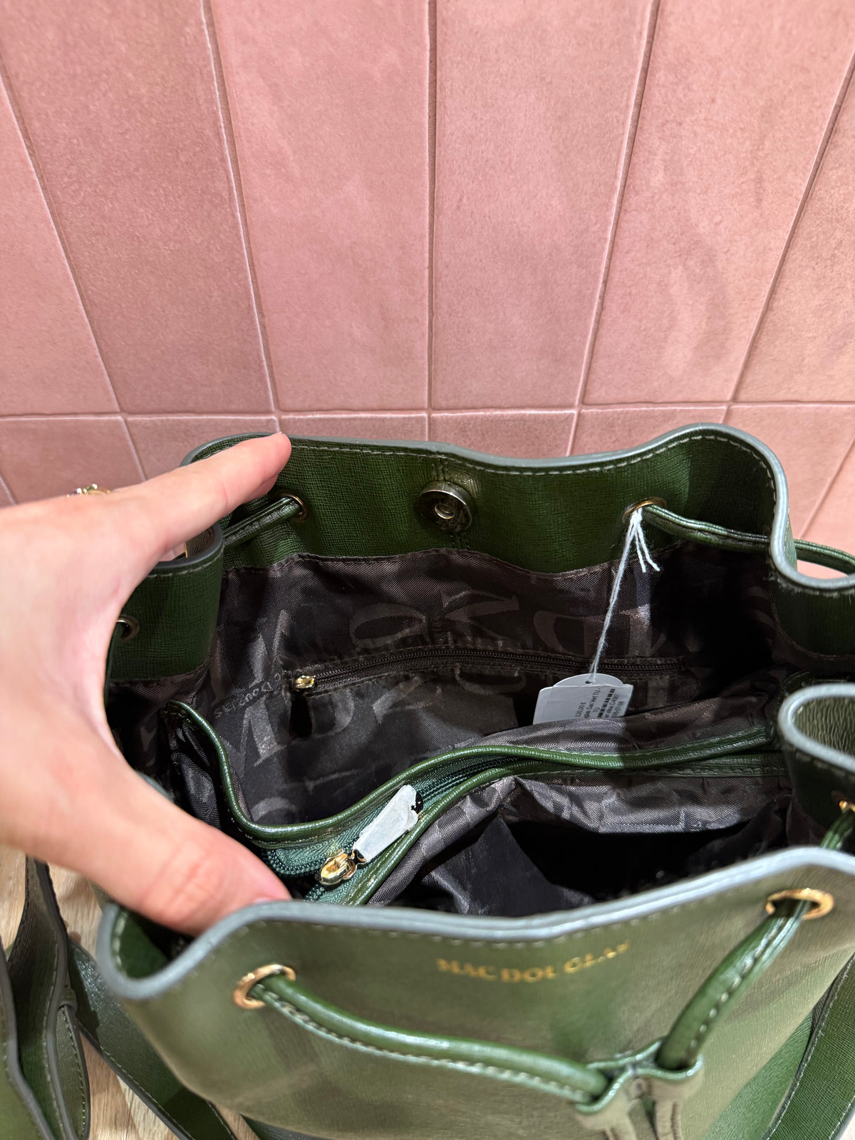 Mac Douglas Sac Vert cuir 12/07