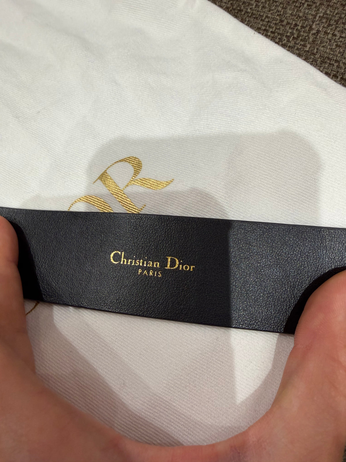Ceinture noire Dior, bijouterie dorée T.70 cm 21/09