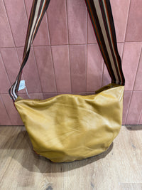 Sac jaune en cuir - jaune - 31/05