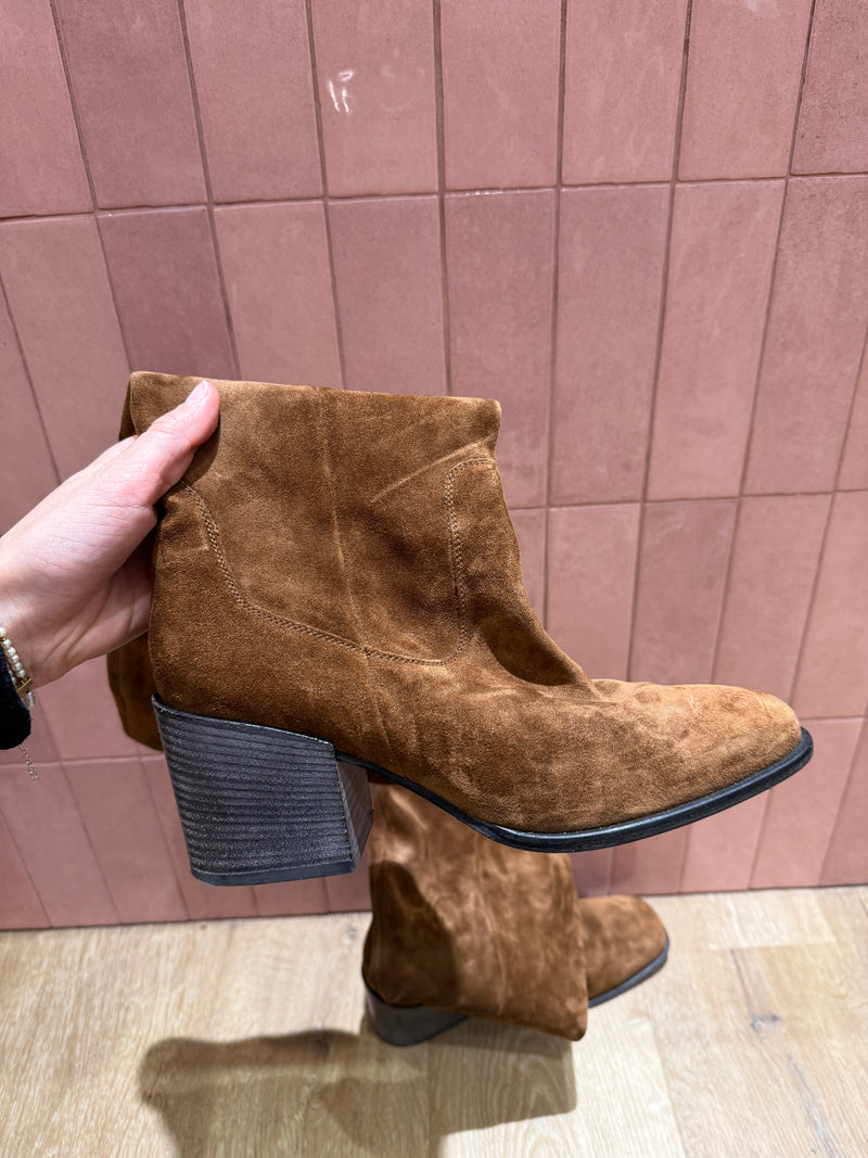 Bottes talons marron cuir (Kennel) — T.39