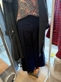 Jean bleu brut jambes larges T.38 Zara