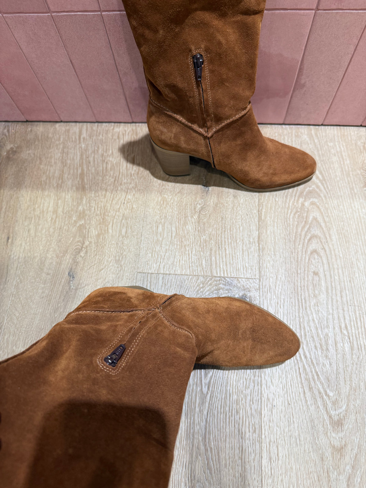 Bottines Aliwell camel daim T.39