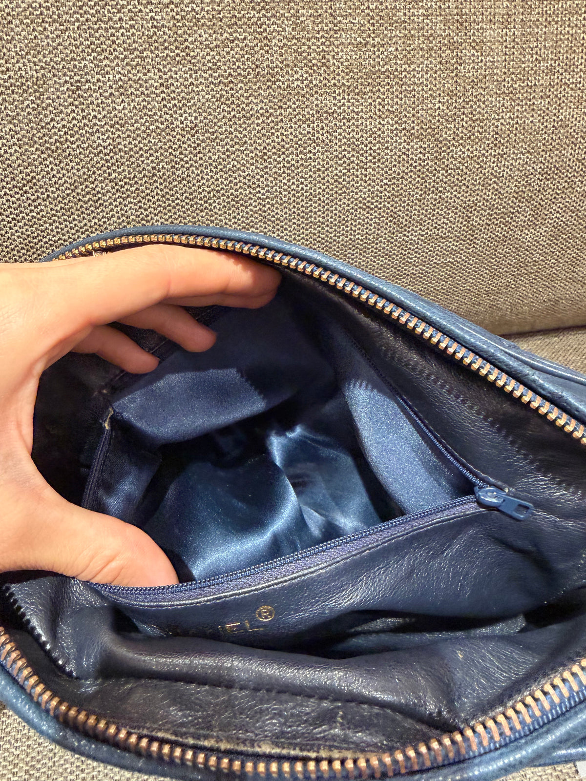 Sac Chanel caméra bleu nuit 23/09