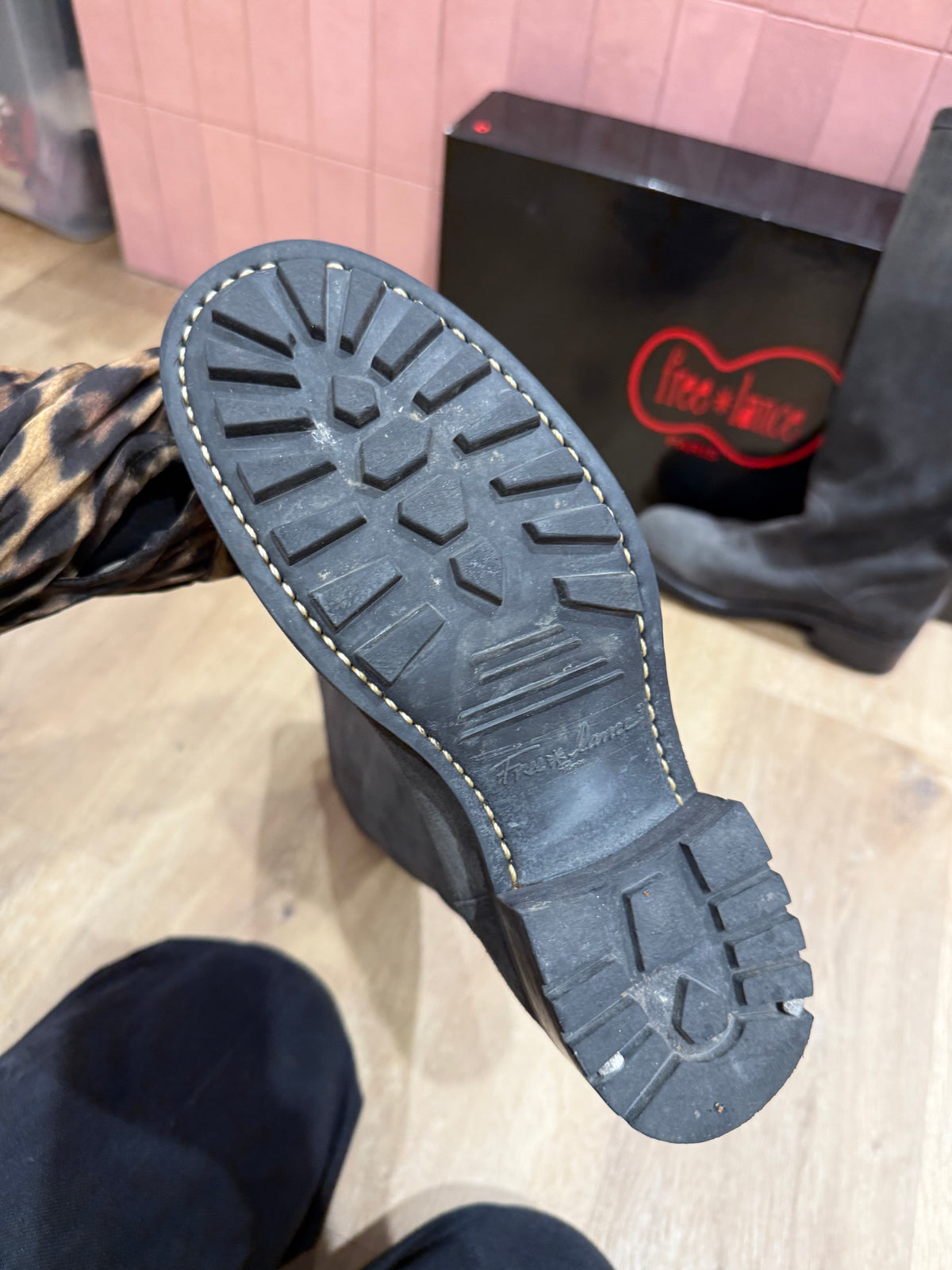Bottes free lance T.38 daim cuir