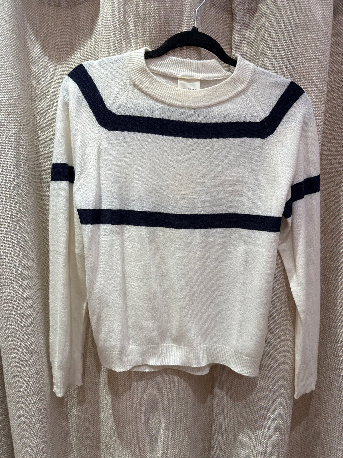 Pull blanc rayures bleu marine O’mer T.M