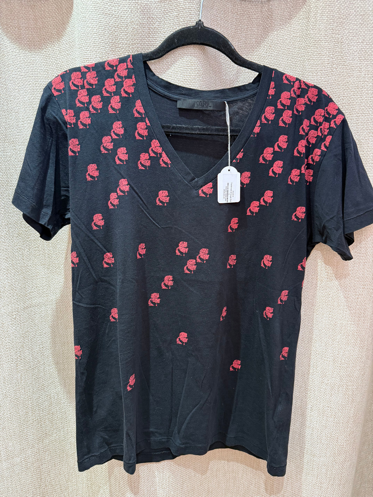 T-shirt noir et rouge Karl T.L