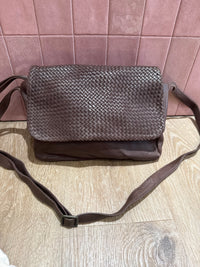 Sac marron bandoulière croisé Naterra 01/06