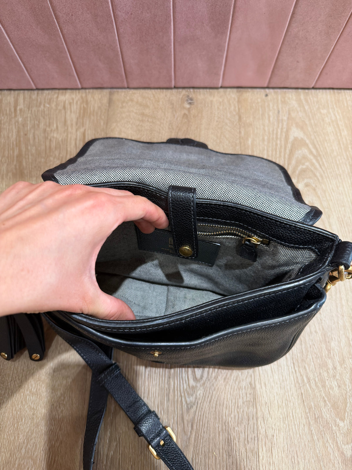 Sac marc Jacobs noir en cuir 06/08