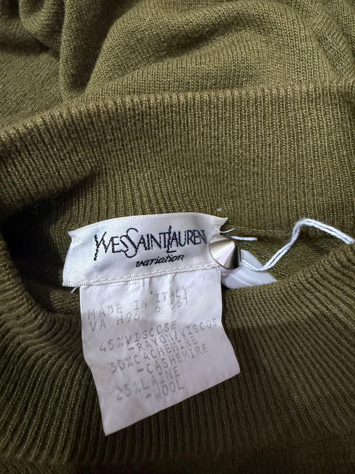 Pull vert Saint Laurent T.M 06/09