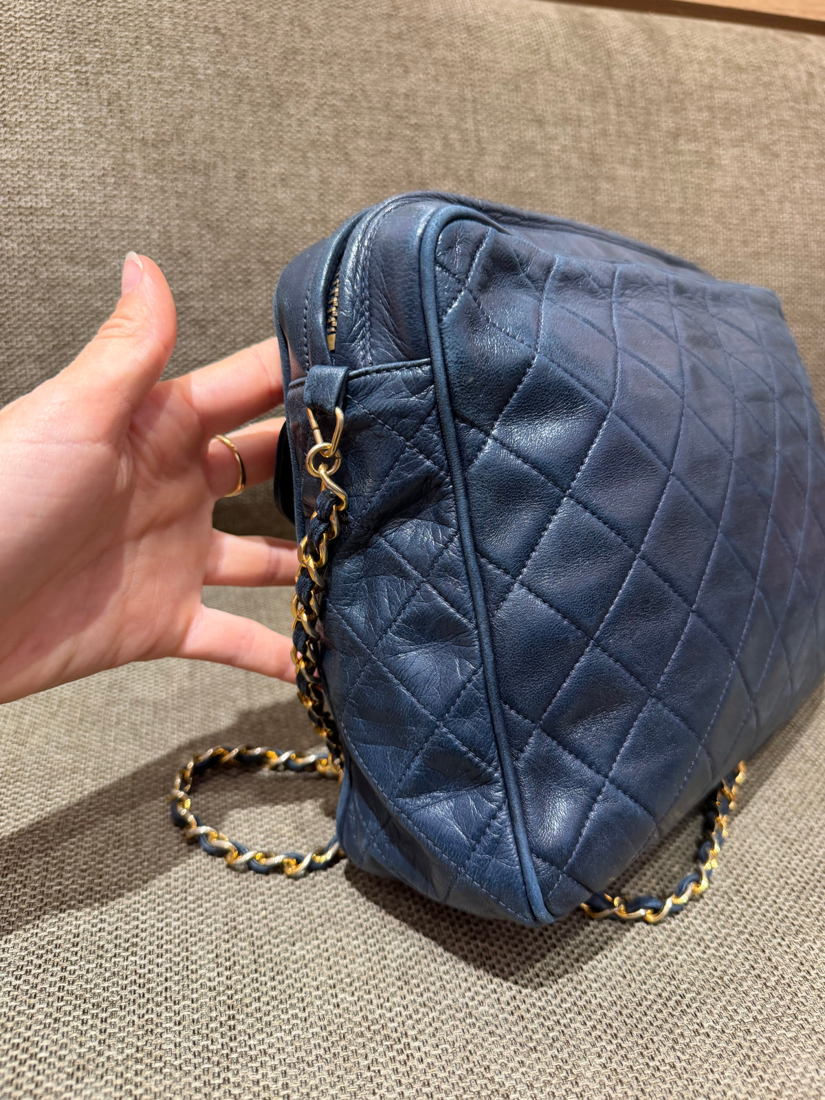 Sac Chanel caméra bleu nuit 23/09
