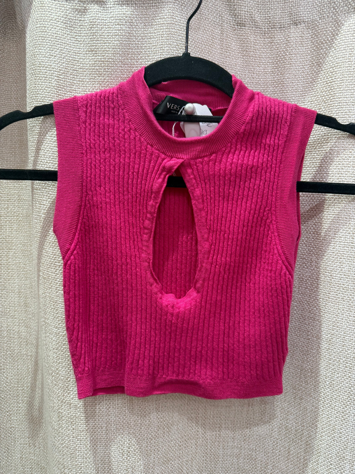 Top taille XS rose Versace  08/06