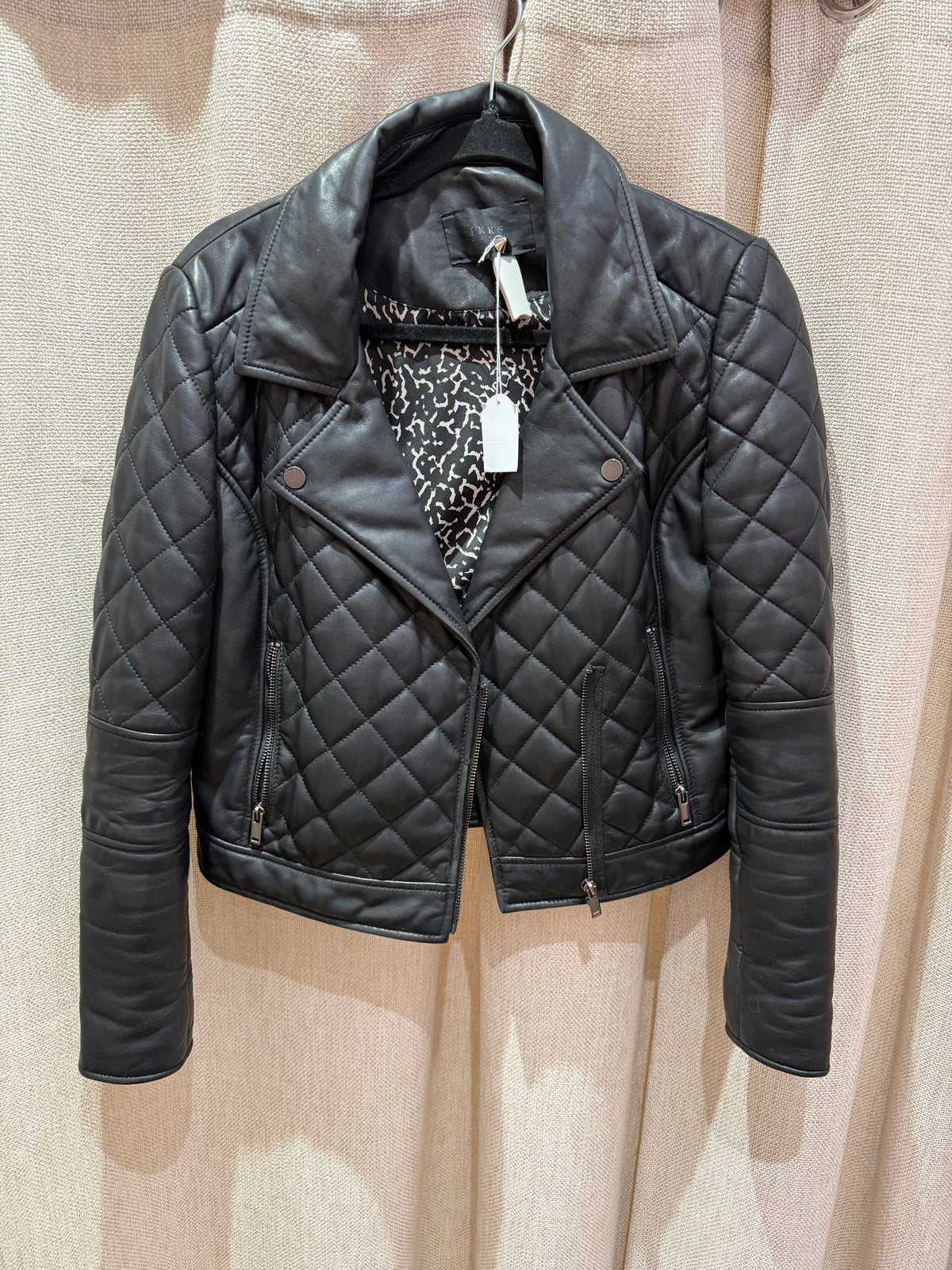 Veste en cuir noire matelassée IKKS - T.M 01/10