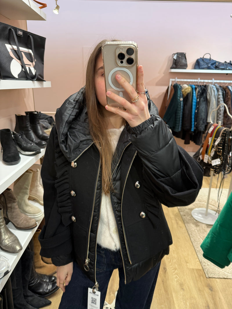 Veste noire Pinko T.42