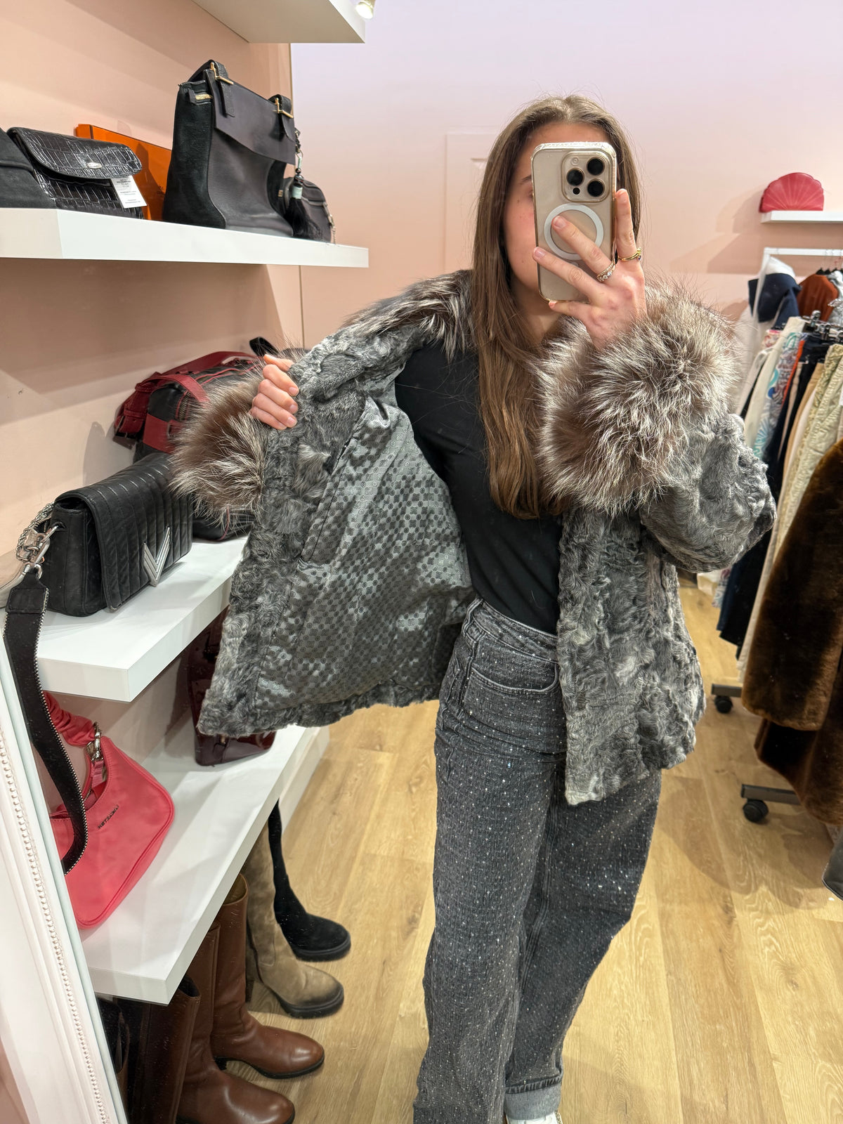 Manteau en astrakan et renard T.M