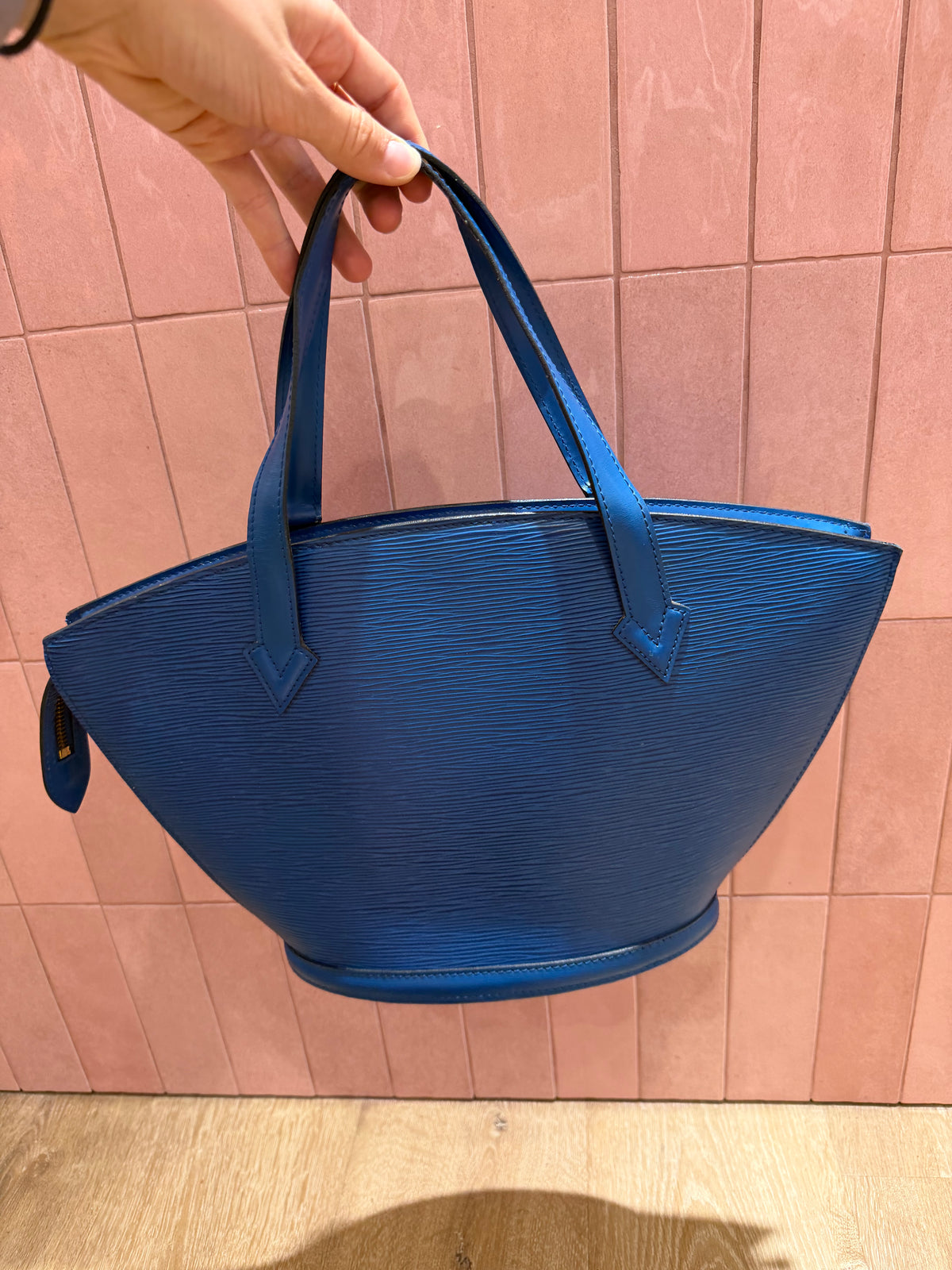 sac Louis Vuitton Saint-Jacques bleu cuir épi 28/08