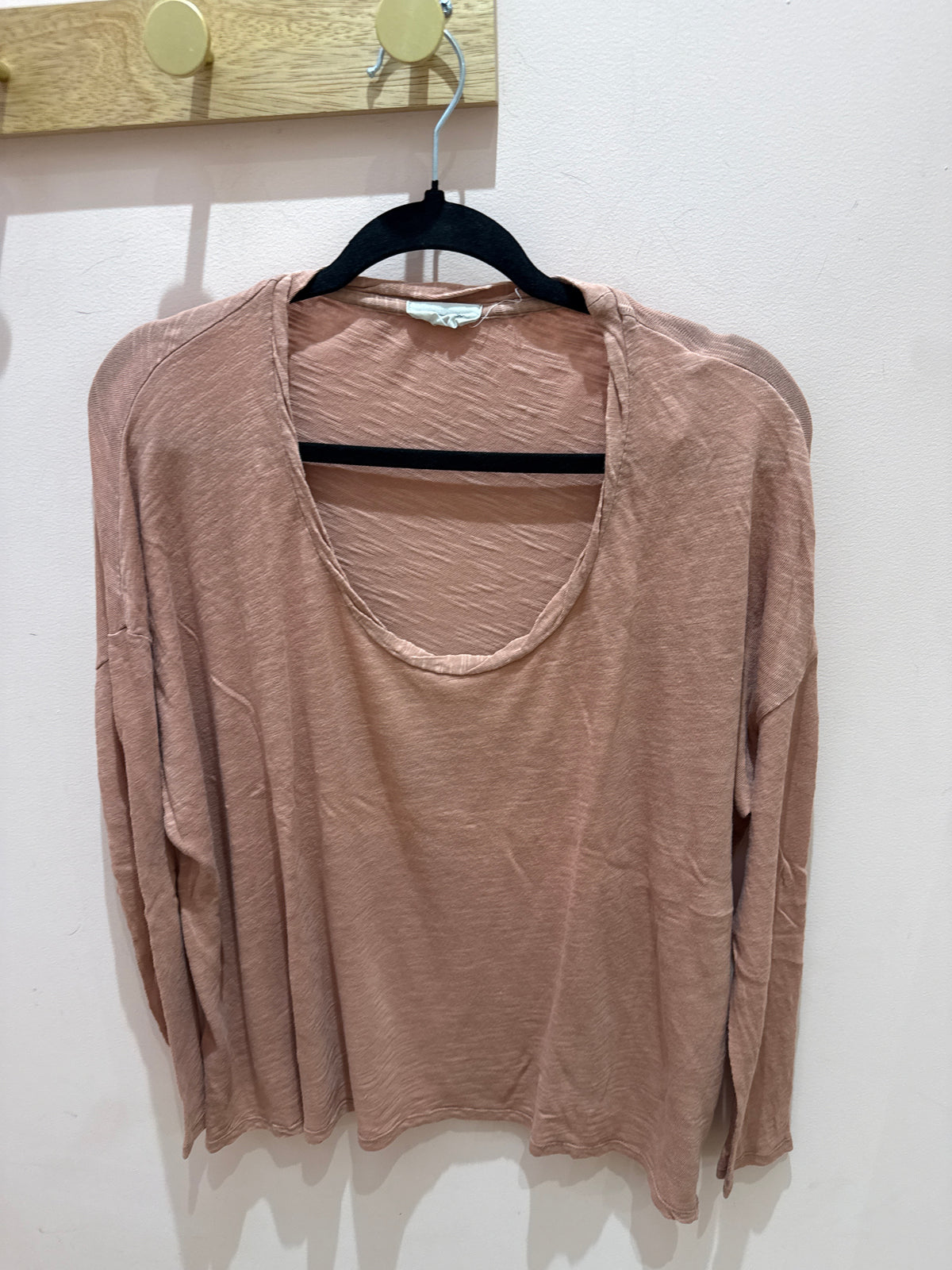 Top American Vintage rose foncé manches longues T.M