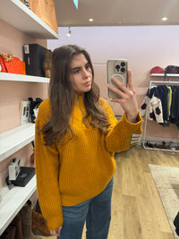 Pull taille S manoush