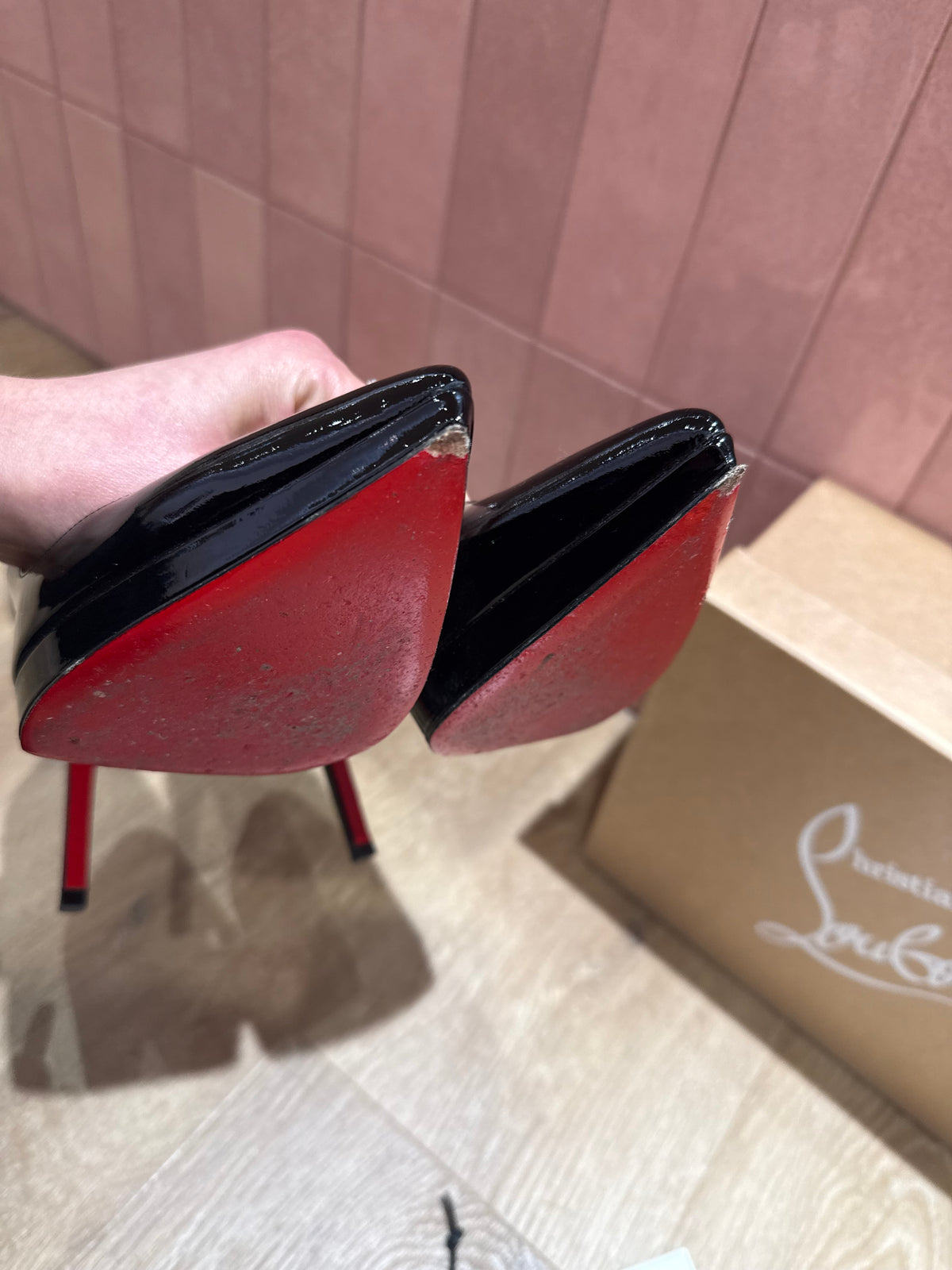 Escarpins Louboutin modèle Pigalle T.41
