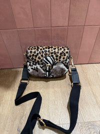 Sac noir sans marque léopard