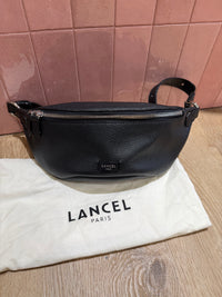 Banane en cuir Lancel