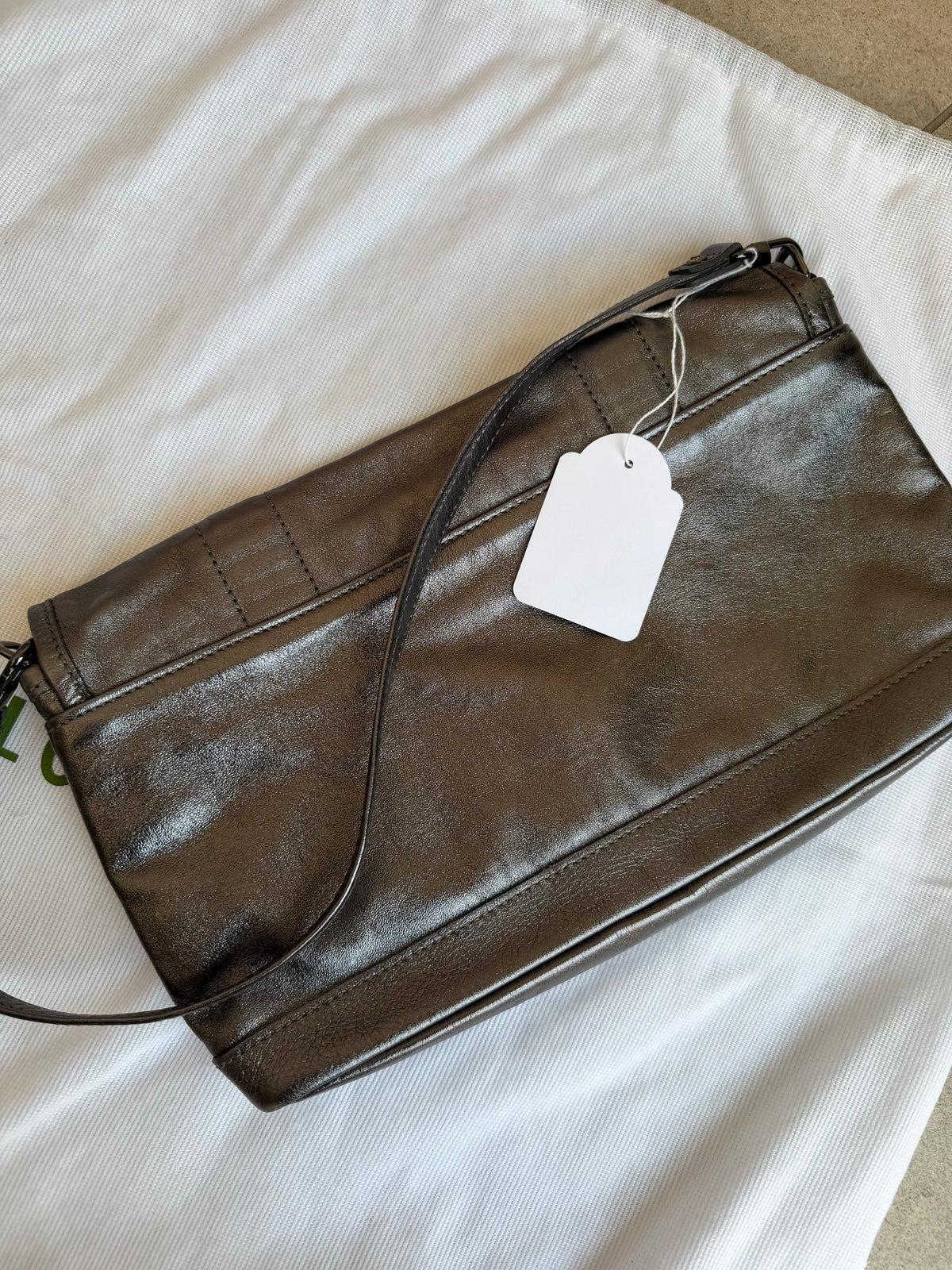 Sac en cuir argenté Longchamp 16/08