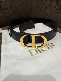 Ceinture noire Dior, bijouterie dorée T.70 cm 21/09