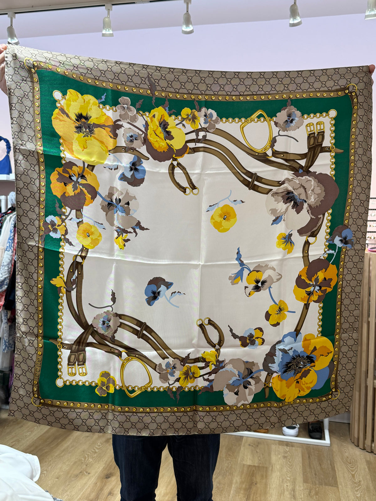 Foulard Gucci new panshine + boîte