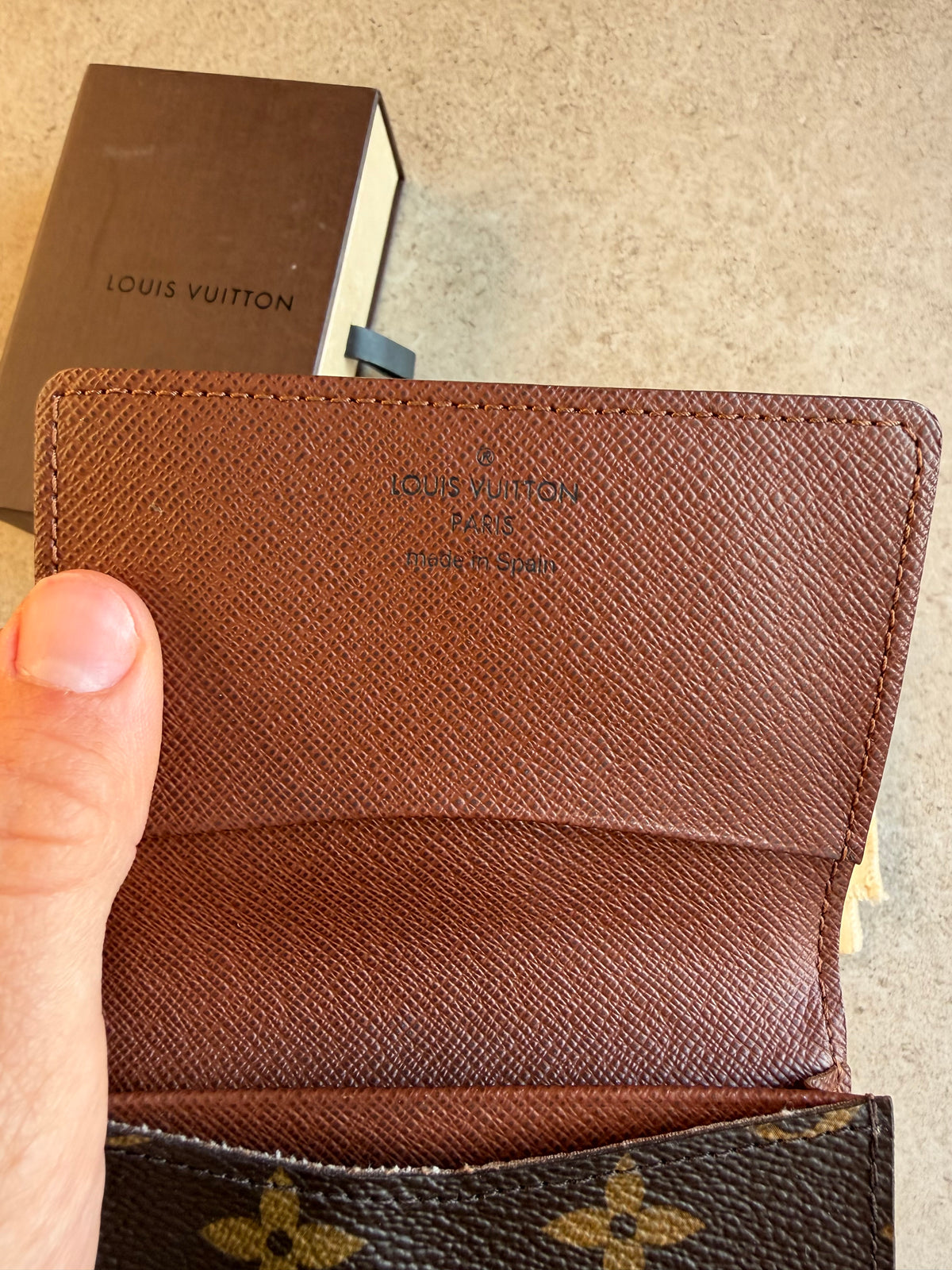 Porte-cartes Louis Vuitton 13/08