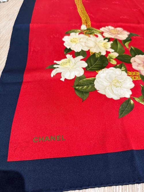 Foulard Chanel en soie