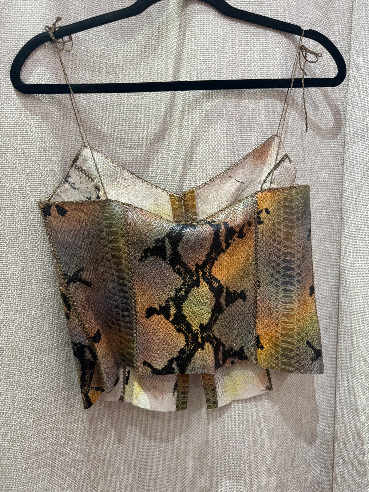 Top en python plein sud T.M 08/06