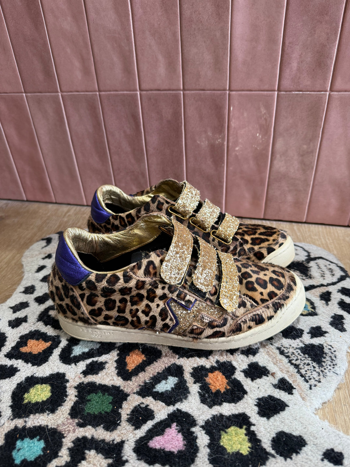 Baskets léopard Serafini T.39