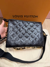 Louis Vuitton sac Coussin PM noir 09/10