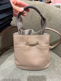 Sac taupe Gérard Darel petit modèle cuir 01/09