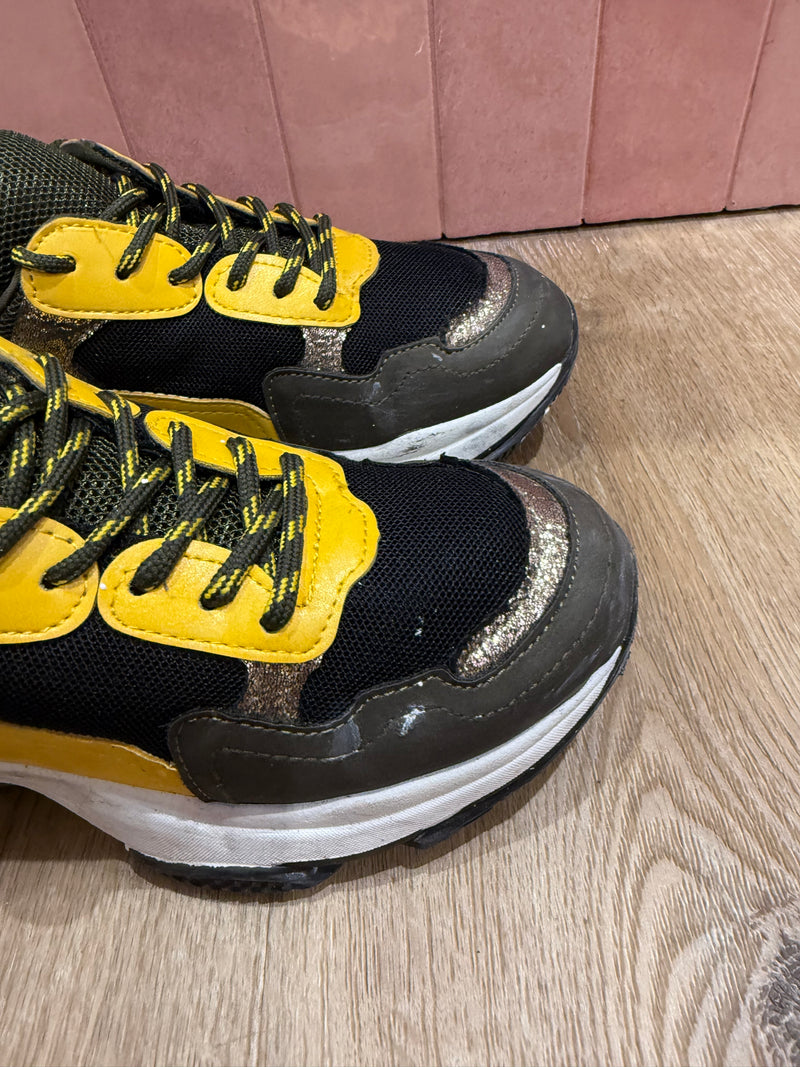 Baskets Verte T.36