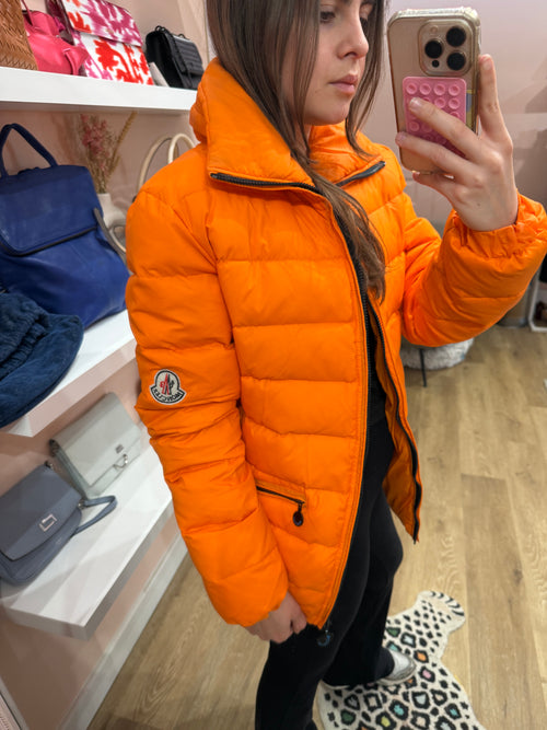 Doudoune orange moncler taille 5 31/05