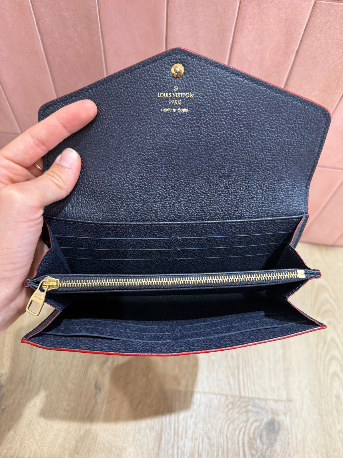Porte-feuille louis Vuitton bleu marine 20/07