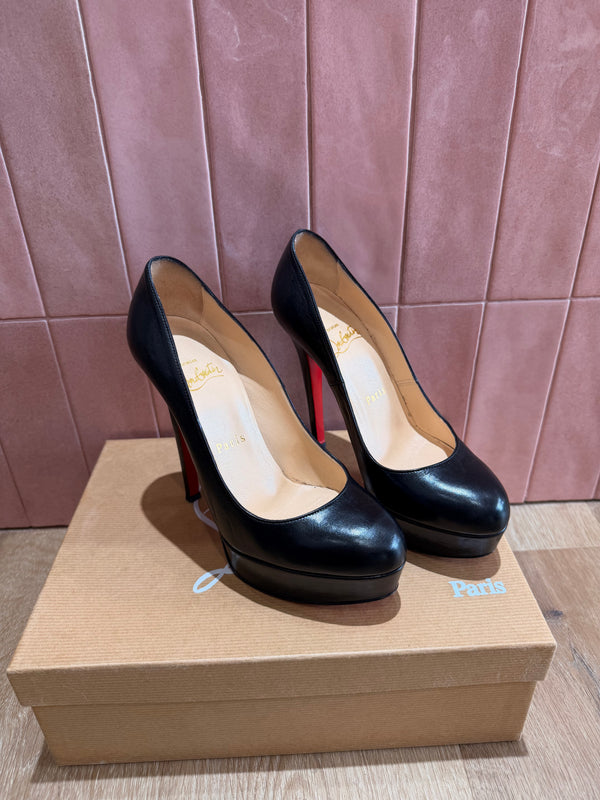 Louboutin chaussures T.35 1/2 22/09