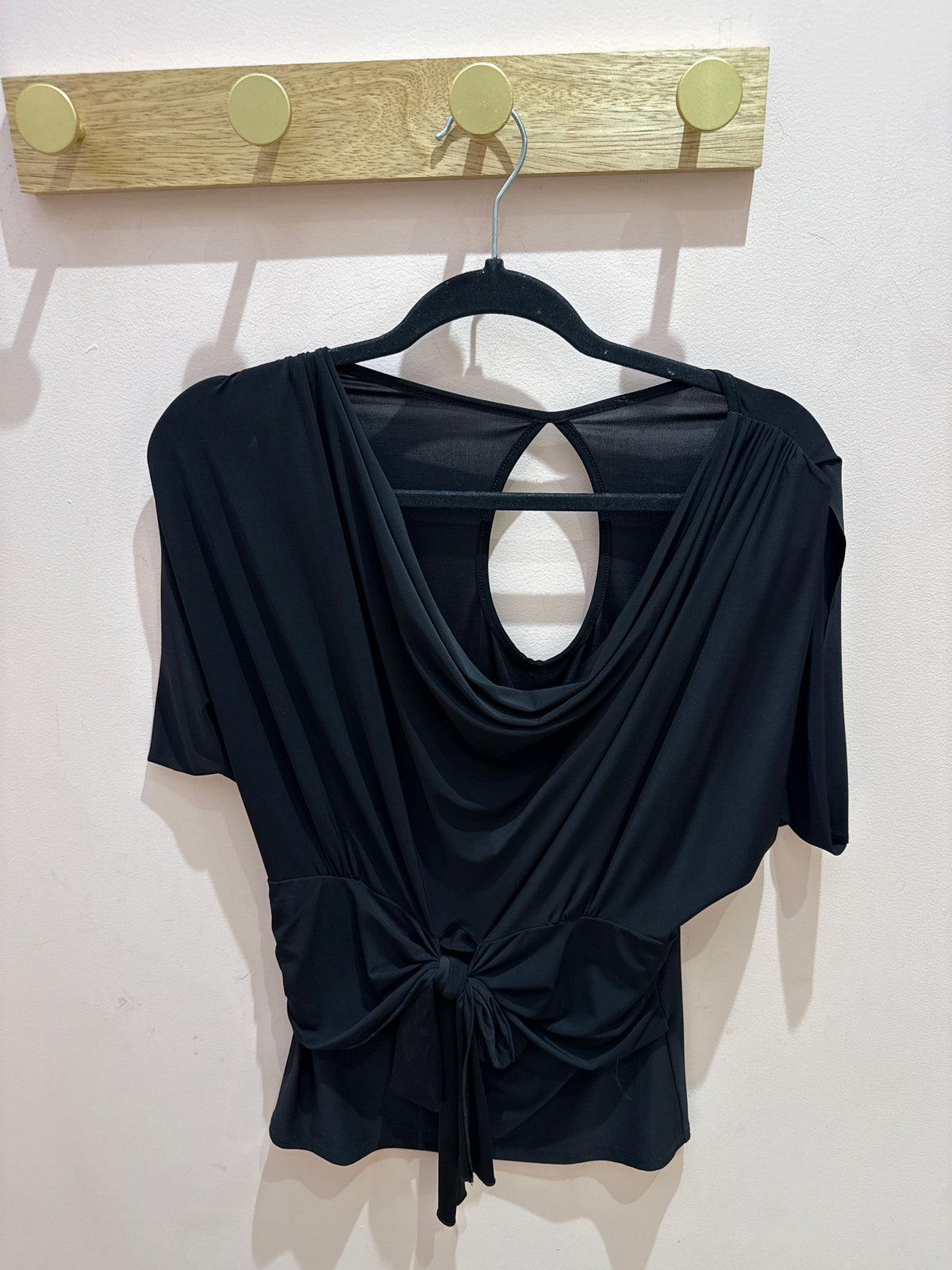 T-shirt noir fluide T.M