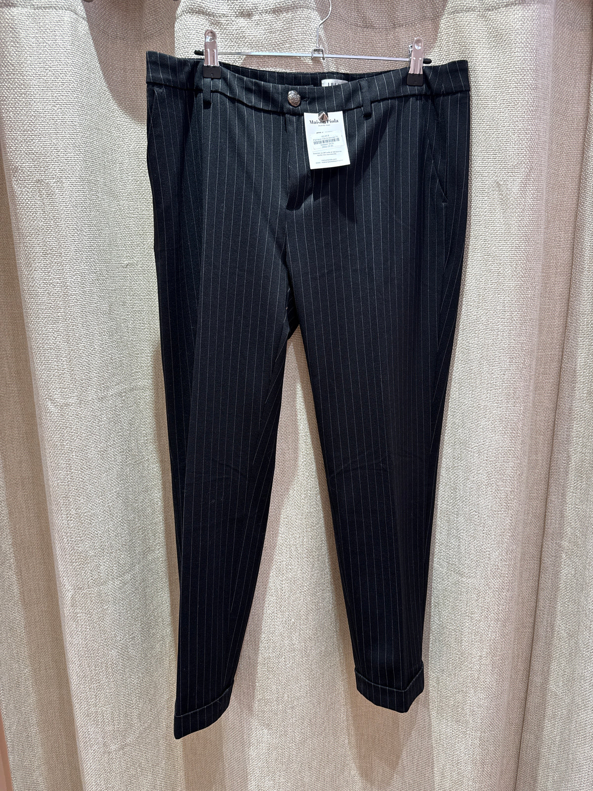 Pantalon noir à rayures T.L