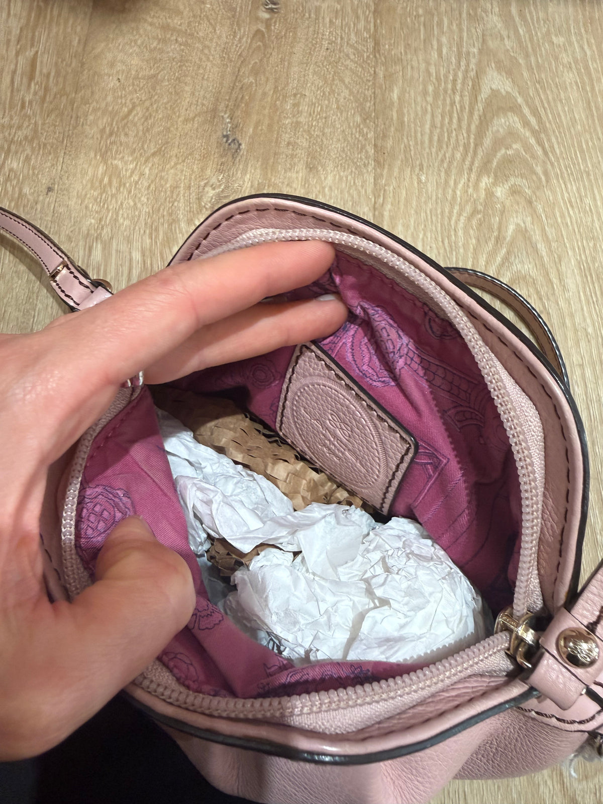 Sac Lancel rose bandoulière vente privée